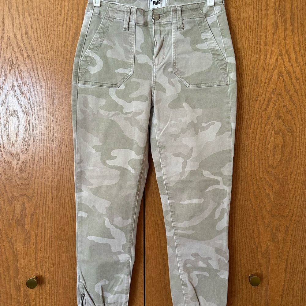 PAIGE Light Gray-Green Camo Cropped Mayslie Joggers